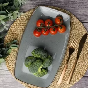 Тарелка прямоугольная 31*18 см фарфор цвет темно-серый Seasons