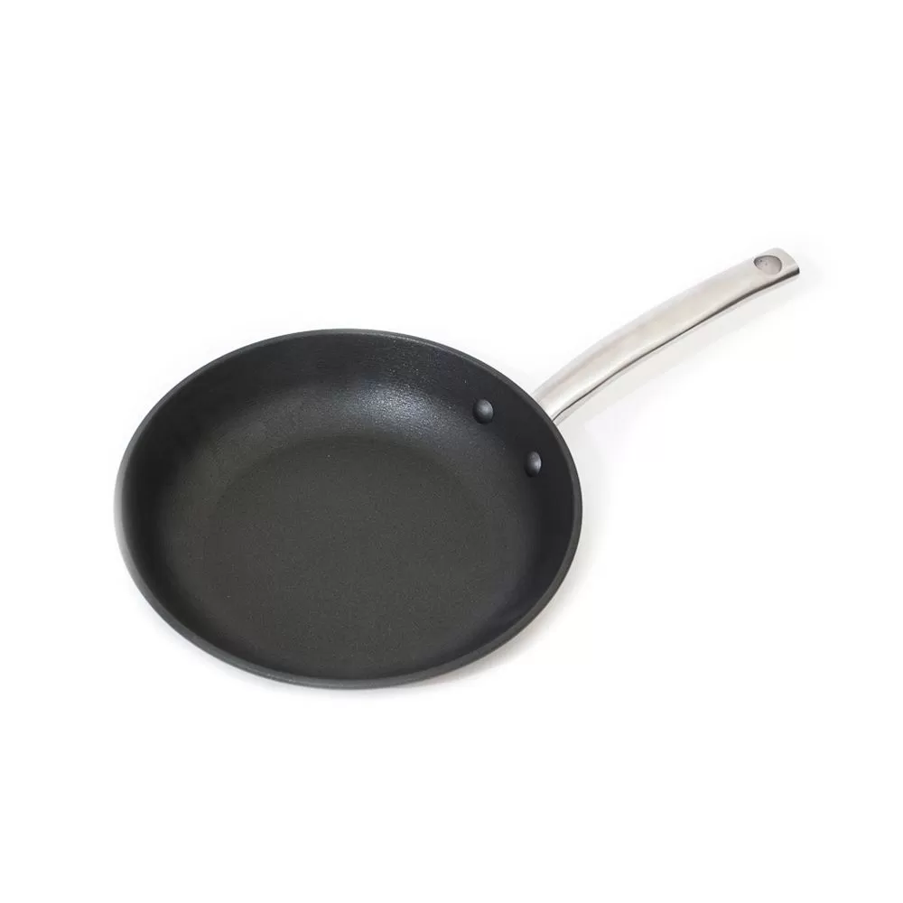 Сковорода 20*4,5 см, чугун, P.L. — Proff Chef Line
