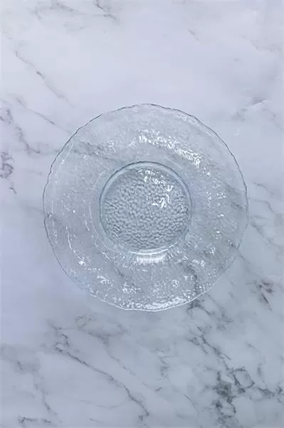 Тарелка d 28 см h 3 см, стекло, прозрачная, Hammered