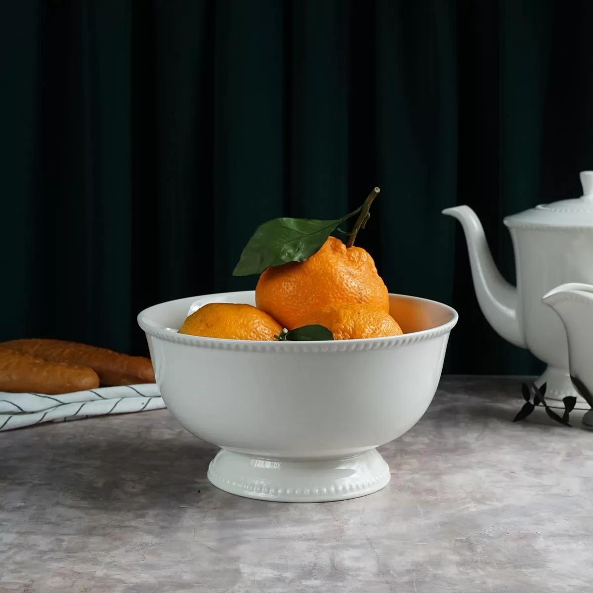 Салатник d=20,5 cм, h=11.5см, v=1300 мл, фарфор "NOBLE" серия "LUXE"