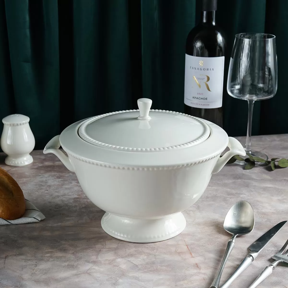 Супница d=21.7см, h=19 см, v=1400 мл,фарфор "NOBLE" серия "LUXE"